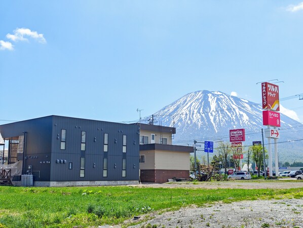 Exterior - HOTEL LOGIN NISEKO (Kutchan)