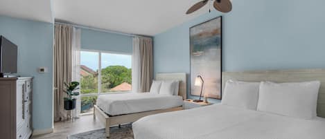 Tabla de planchar con plancha, wifi gratis y ropa de cama