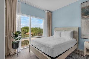 Bügeleisen/Bügelbrett, kostenloses WLAN, Bettwäsche