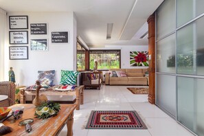 Biệt thự | Khu phòng khách