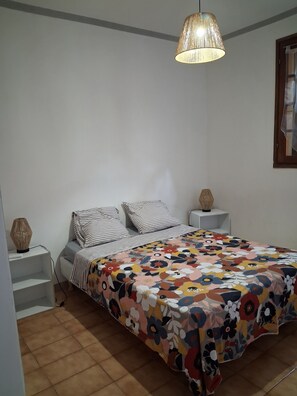 2 habitaciones, wifi gratis y ropa de cama