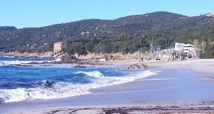 Rental villa f3 cala d'orzo 1km from the beach, peace and quiet