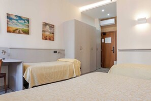 Maison | 1 chambre, espace de travail pour ordinateurs portables, literie fournie