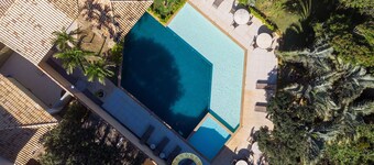 Bz65 Casa 150 m da praia com 4 suítes