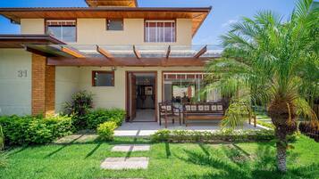 Deluxe-Haus, 4 Schlafzimmer, Klimaanlage | Außenbereich