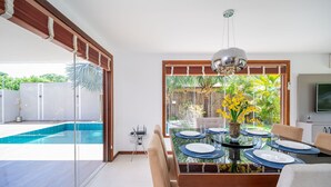 Ảnh chưa phân loại, 2 trong số 42 ảnh, nút