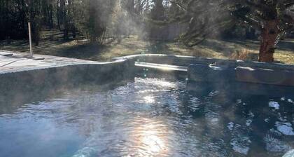 Le Clos des eaux, havre de Paix au CĆur de la Nature, piscine