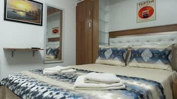 1 chambre, fer et planche Ă repasser, Wi-Fi, draps fournis