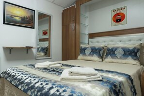 1 bedroom, iron/ironing board, WiFi, bed sheets