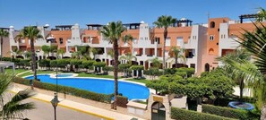 Departamento | Alberca | Alberca al aire libre 
