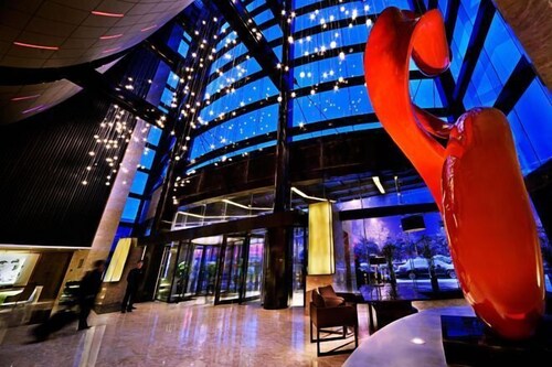 Enlux Hotel (Daming Lake Quan City Plaza)