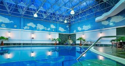 Enlux Hotel (Daming Lake Quan City Plaza)