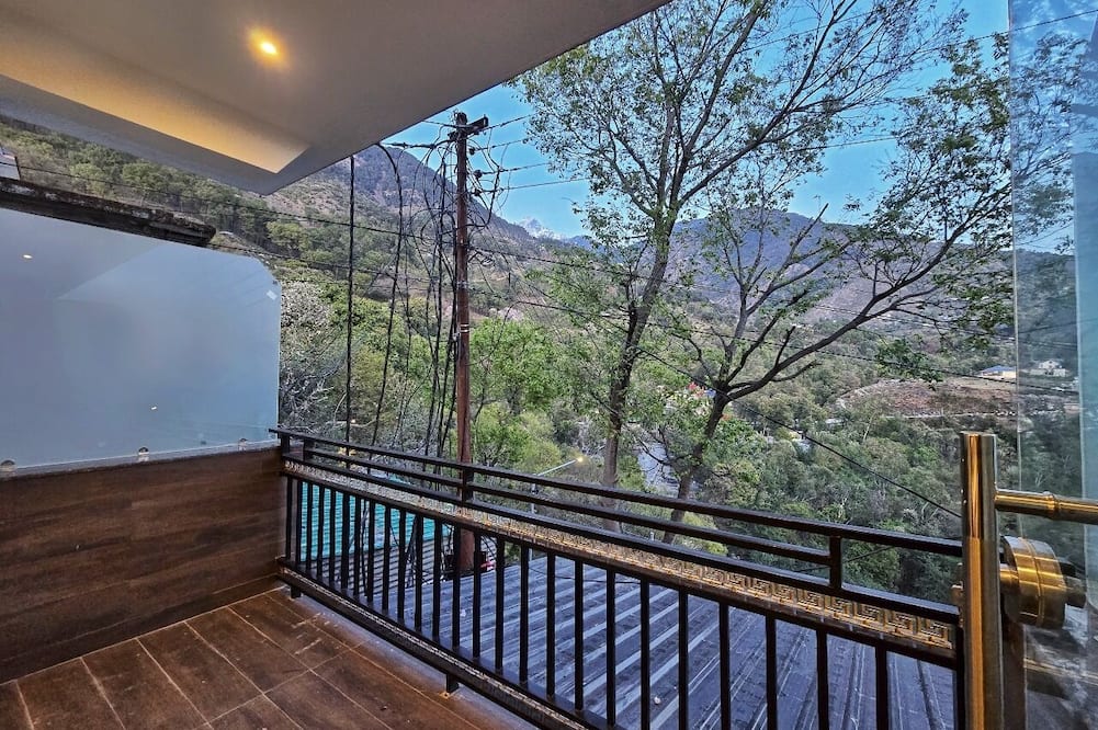 Aghor Guest House