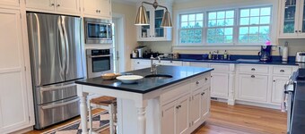 Spacious 6-bedroom House w/ Pool - Walk to Beach!