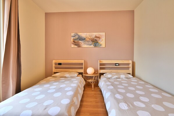 2 bedrooms, free WiFi, bed sheets