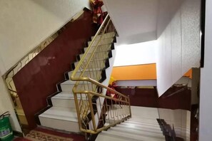Unclassified image, 4 of 16, button - Tuyou Shuxiang Homestay (Lanzhou)