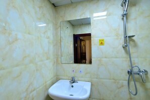Ảnh chưa phân loại, 5 trong số 16 ảnh, nút