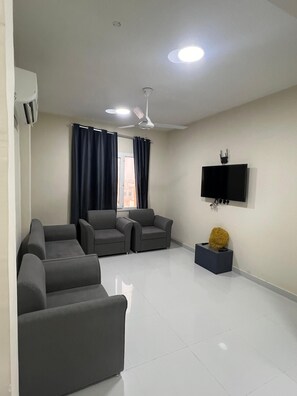 Family Apartment | Living area - Red-6 - Salalah Al Gharbia (Salalah)