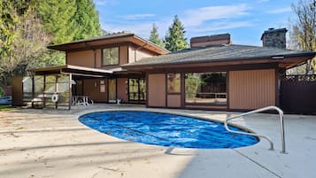 Alberca al aire libre