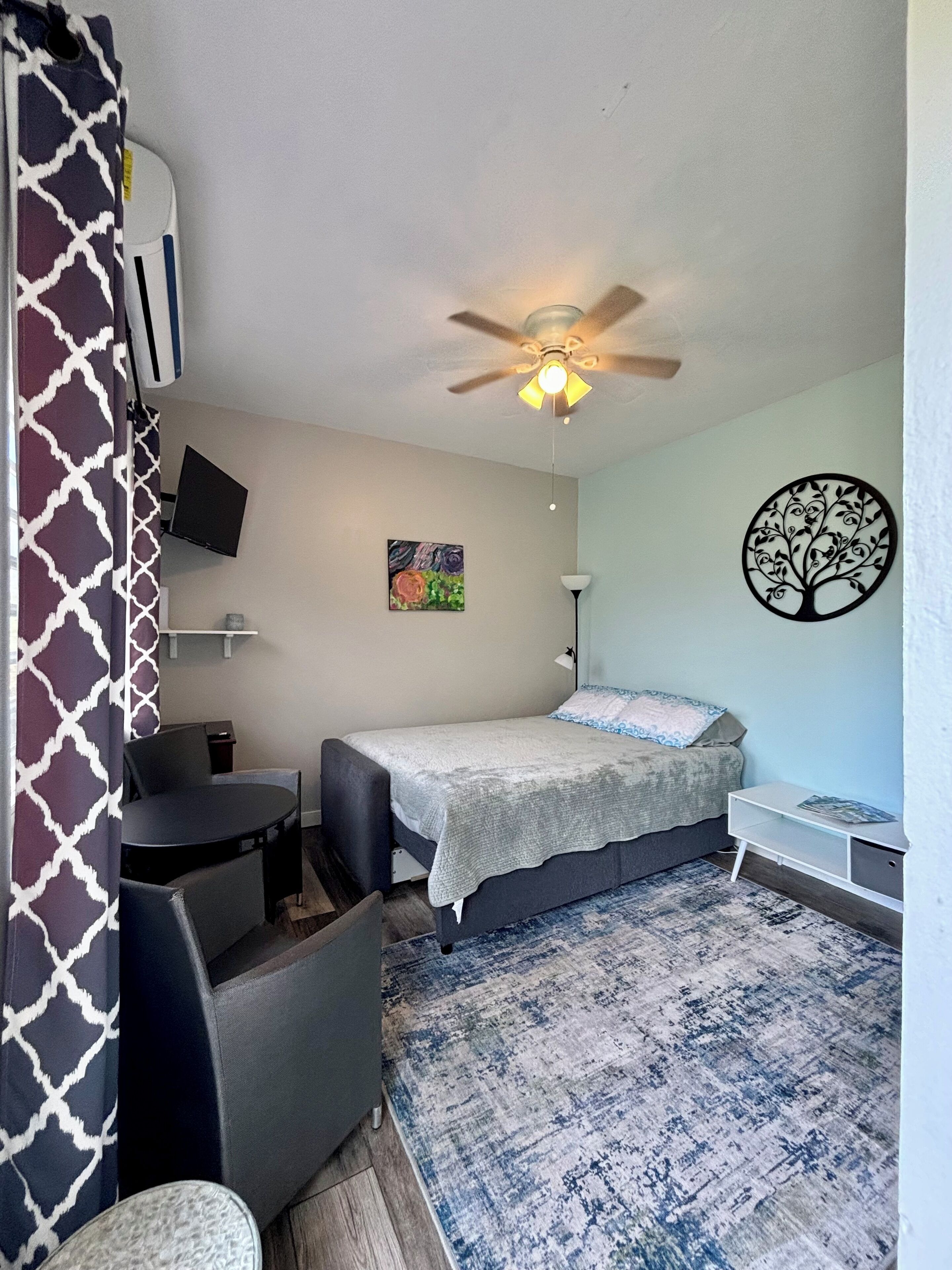 1 bedroom, iron/ironing board, WiFi, bed sheets