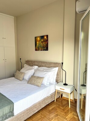 1 chambre, fer et planche à repasser, Wi-Fi, draps fournis
