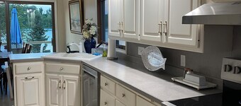Spacious 4-bedroom 3-bathroom lake house on Shriner Lake in Columbia City.