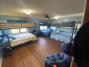 4 Schlafzimmer, WLAN, Bettwäsche