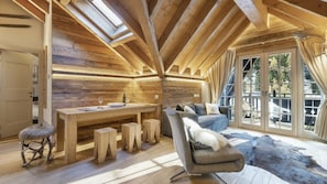 Smart TV y chimenea 