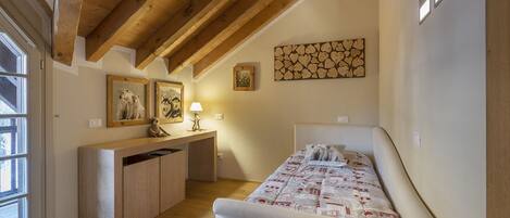 2 chambres, Wi-Fi gratuit, draps fournis