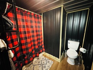 Towels, toilet paper