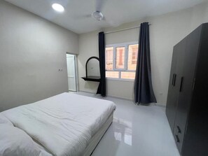 Free WiFi - Red 8 - OKAAD (Salalah)