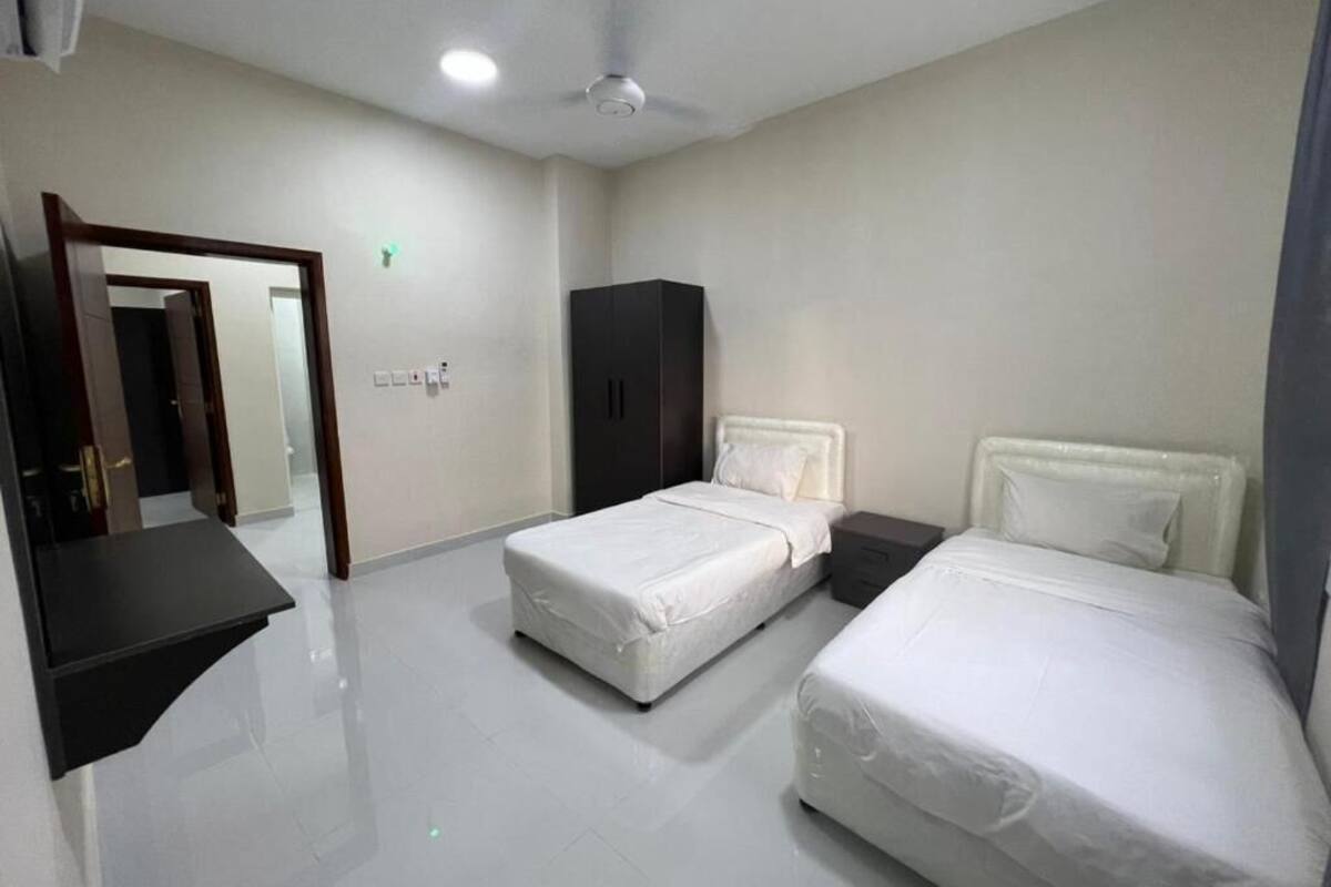 Economy Apartment, 3 Bedrooms, Housekeeping