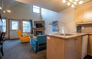 Interior - Tremblant L'Évasion-Your Ideal Retreat! (Mont-Tremblant)