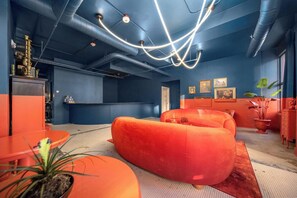 Lobby sitting area - Symons Block Hotel (Spokane)