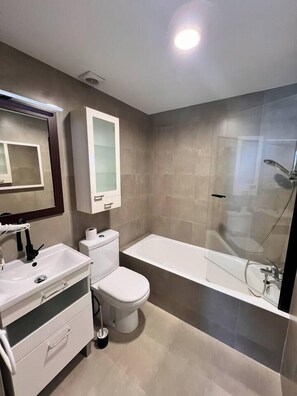 Shower - Sitges frente al mar (Sitges)