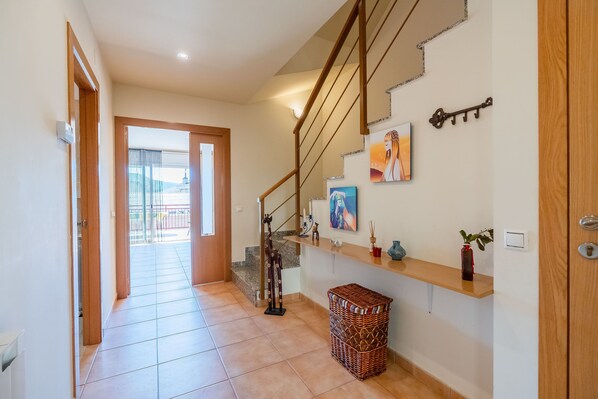 Interior - Ca l'Agnès: tranquility and nature (Oliana)