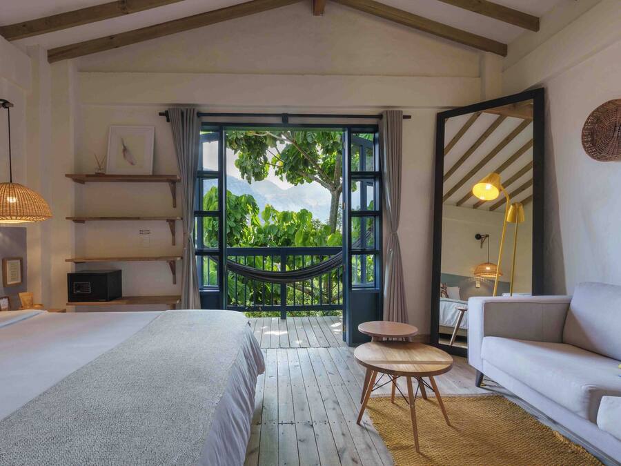 Standard Suite, Balcony