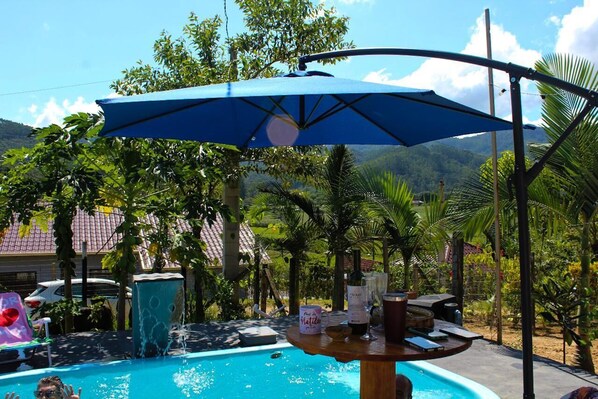 Pool - Beautiful view chalet. Your place to enjoy maximum rest in nature (Tijucas)