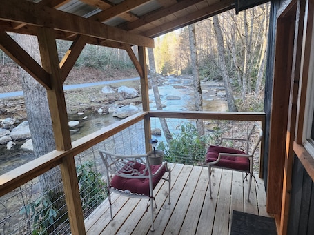 Comfort Cabin, 1 Double Bed, Non Smoking, Overwater | 1 bedroom, free WiFi