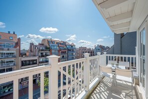 Apartment | Balcony - Apartment in Knokke Near Lippenslaan (Knokke-Heist)
