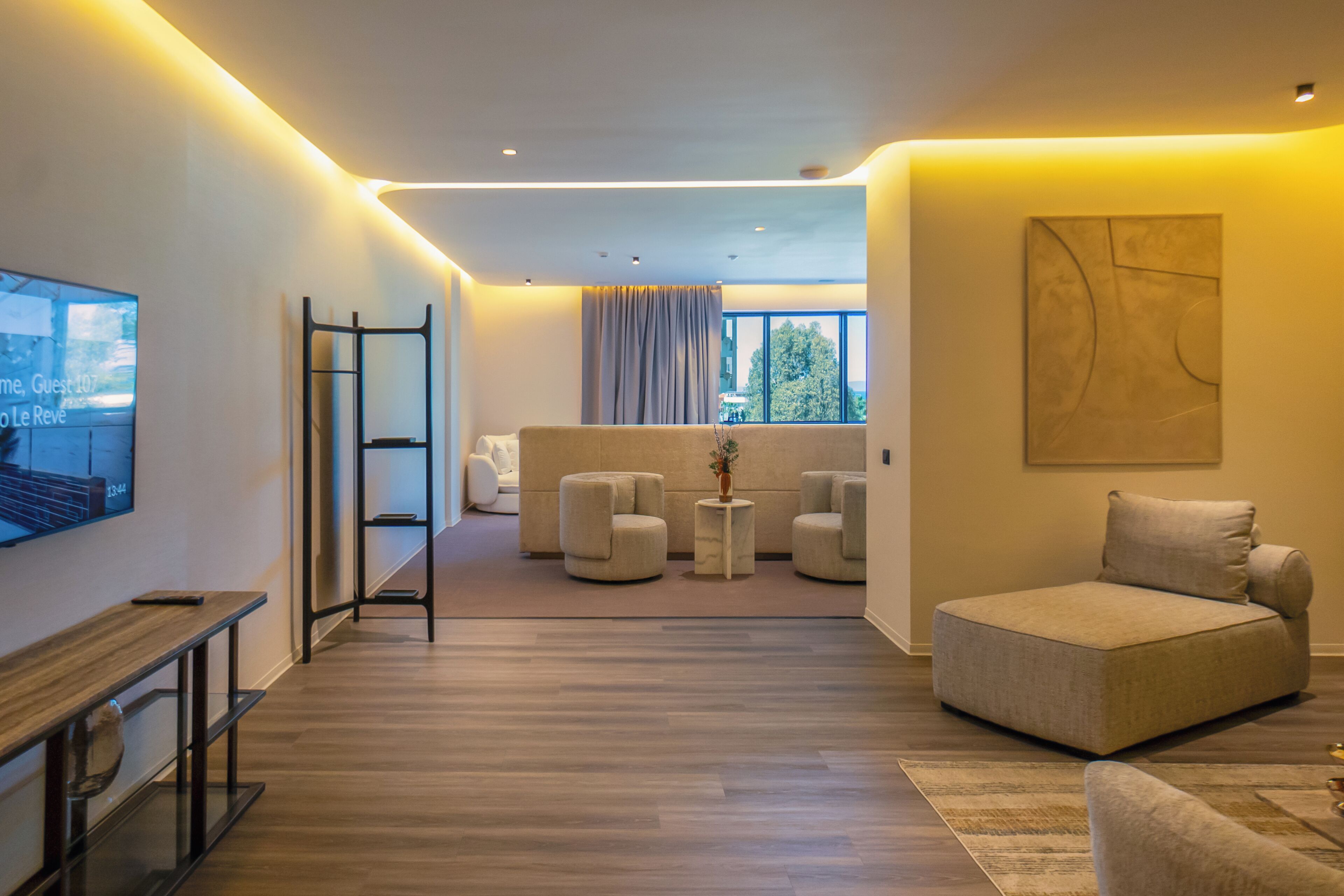 Royal Room, Sea View