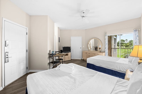 Right Direction Rentals Studio Villa 9906