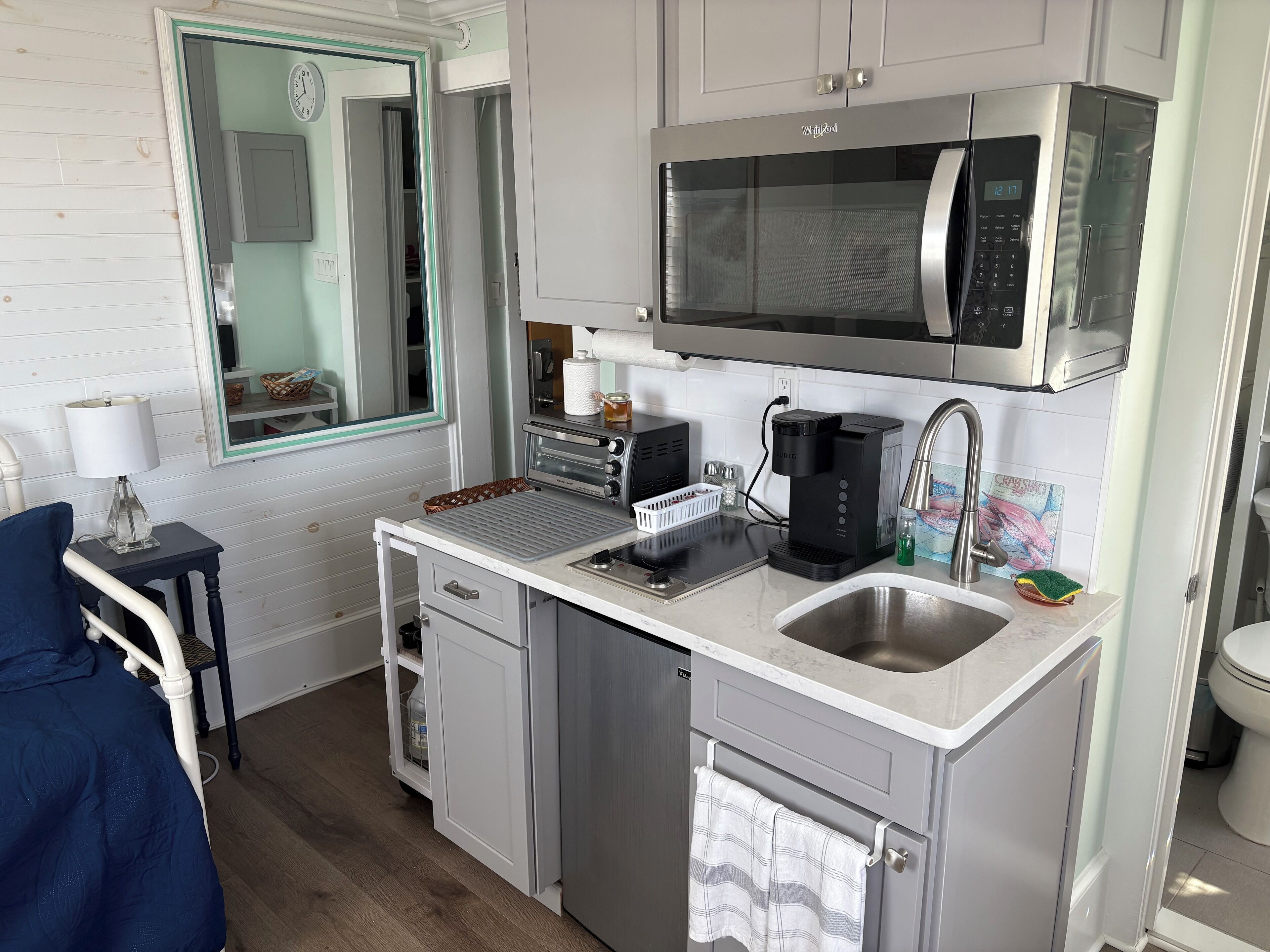 冰箱、微波炉、炉灶、茶具/咖啡用具