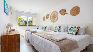 Basic Villa | 4 bilik tidur, dihias secara berasingan