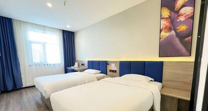Elong ME Hotel (Shijiazhuang Railway Station Xinshizhong Road)