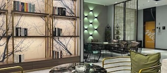 Elong ME Hotel (Shijiazhuang Railway Station Xinshizhong Road)