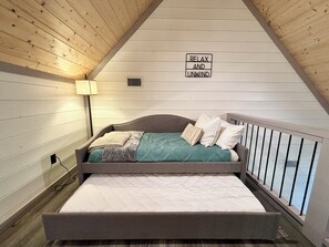 2 habitaciones, cuna de viaje, wifi gratis y ropa de cama 