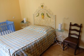 3 bedrooms, iron/ironing board, WiFi, bed sheets - UA 25- Pine Villa (Alcácer do Sal)