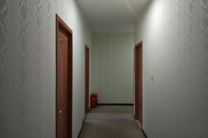 Unclassified image, 5 of 21, button - Wangpuda Hostel (Shanghai)