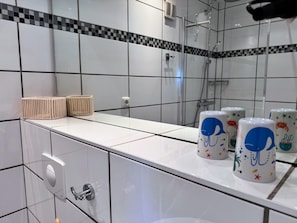 Dusche, Haartrockner